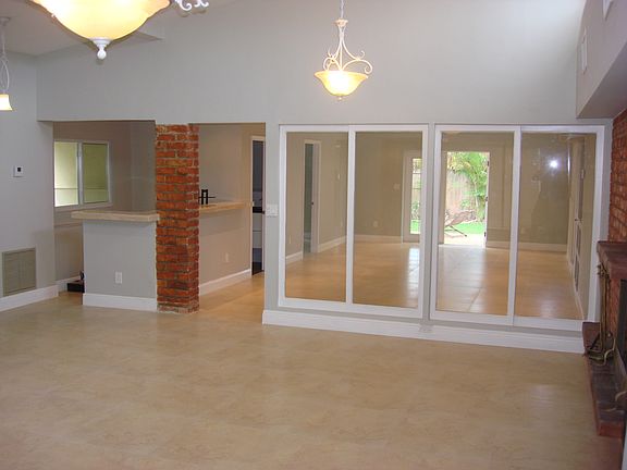 3rd image of 1519 Biarritz Dr