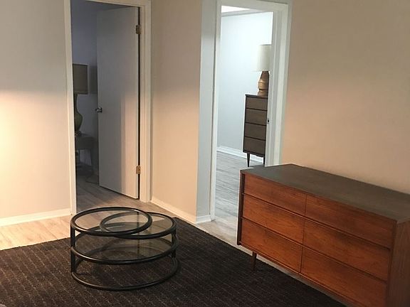 4th image of 1930 S Cicero Ave APT 106