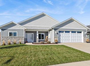 703 American Pharaoh Dr, Iowa City, IA 52240