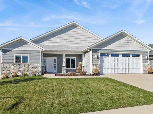 703 American Pharaoh Dr, Iowa City, IA 52240