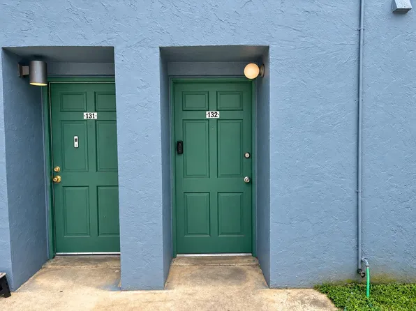 2325 W Pensacola St APT 132, Tallahassee, FL 32304