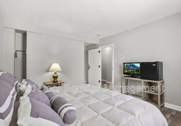 123 N Broad St #201 — Photo 17