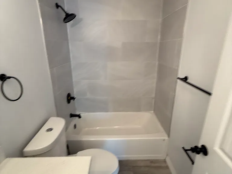 1050 W Rosewood Dr — Photo 8