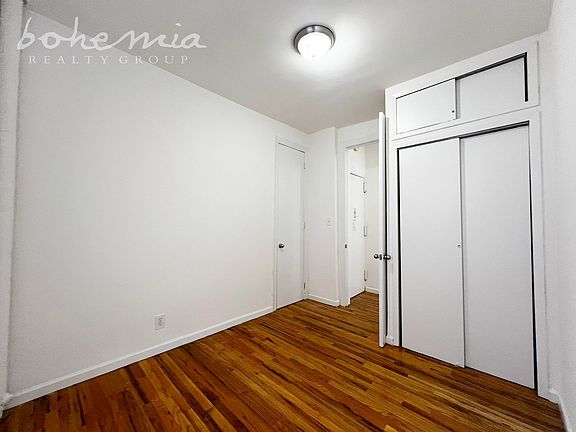 4th image of 106 Convent Ave #20A