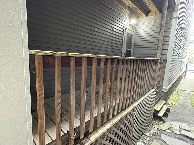 22 Boynton St #1 — Photo 8