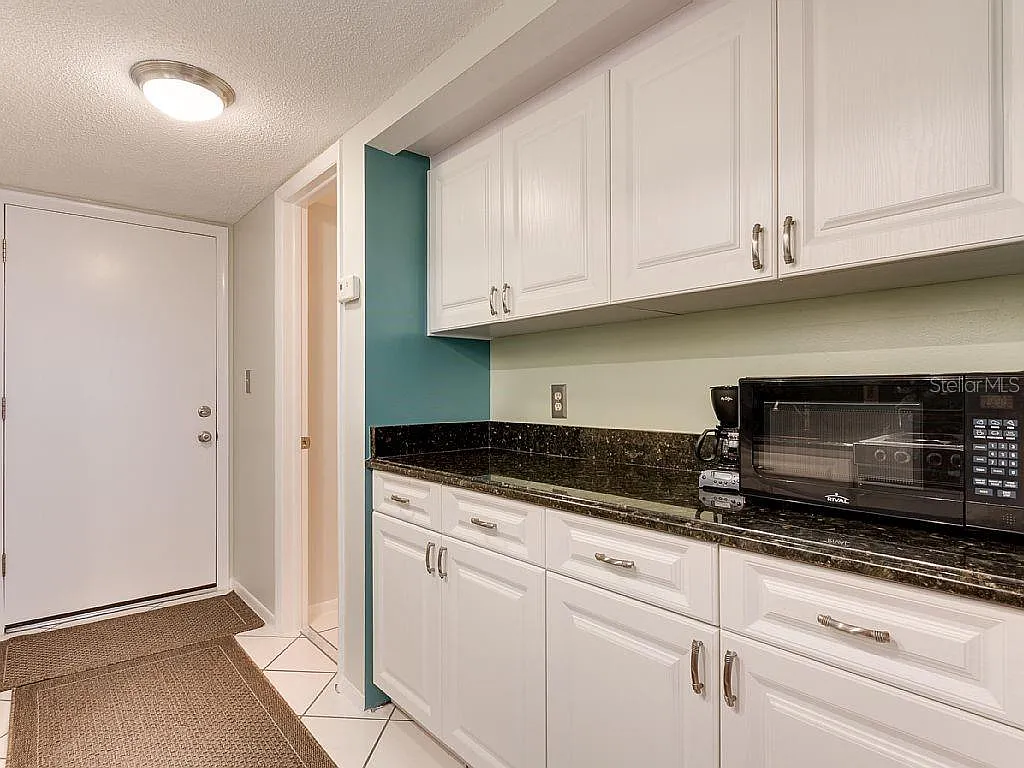 1 bed, 1.0 bath, 485 sqft, $1,750 — Photo 4