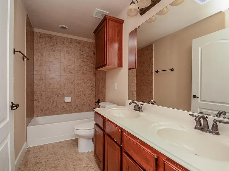 25939 Celtic Terrace Dr — Photo 26