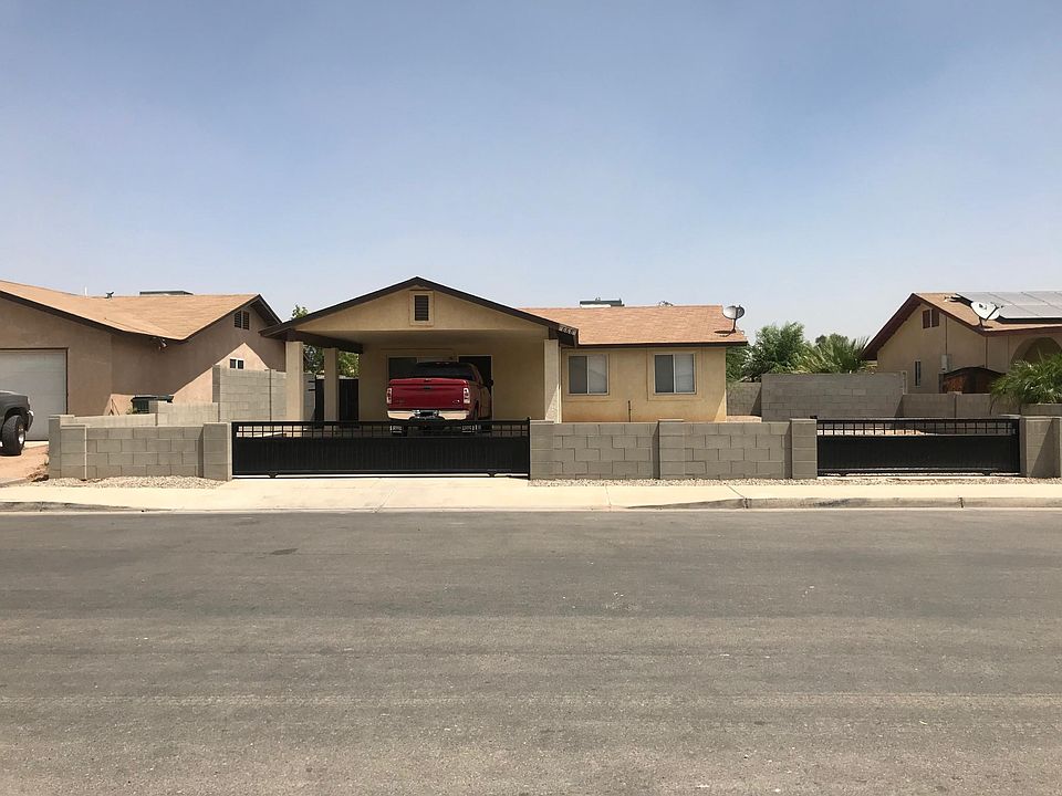 1st image of 668 W Maricela St