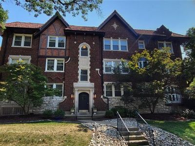 7570 Byron Pl APT 1E, Saint Louis, MO, 63105