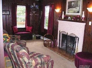 20 Greenlawn Rd, Sound Beach, NY 11789