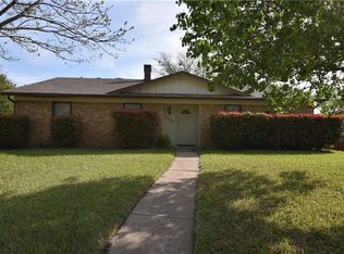 1929 Meridian Way, Garland, TX 75040