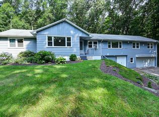 379 Windham Ave, Colchester, CT 06415