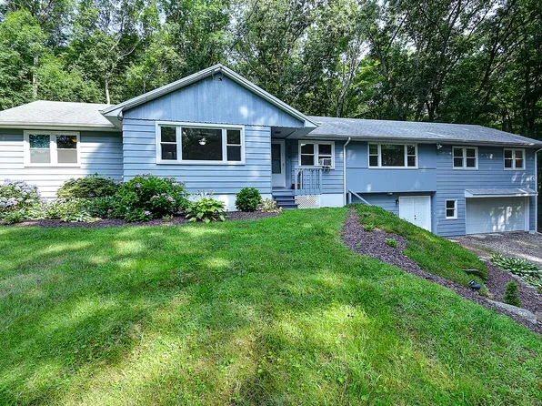 379 Windham Avenue, Colchester, CT 06415