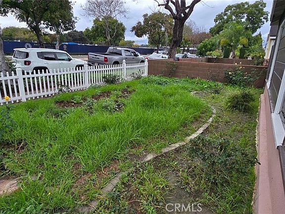 5th image of 11826 Studebaker Rd