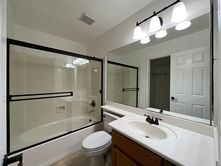 5561 Anticipation Ct — Photo 14