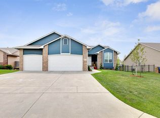 6473 N Chisholm Pointe St, Park City, KS 67219