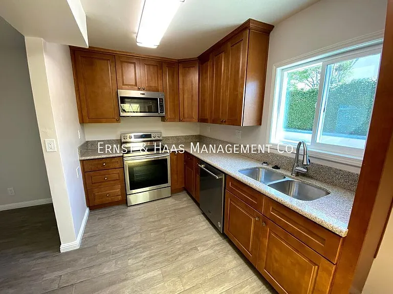 9415 Nance Ave #I — Photo 5