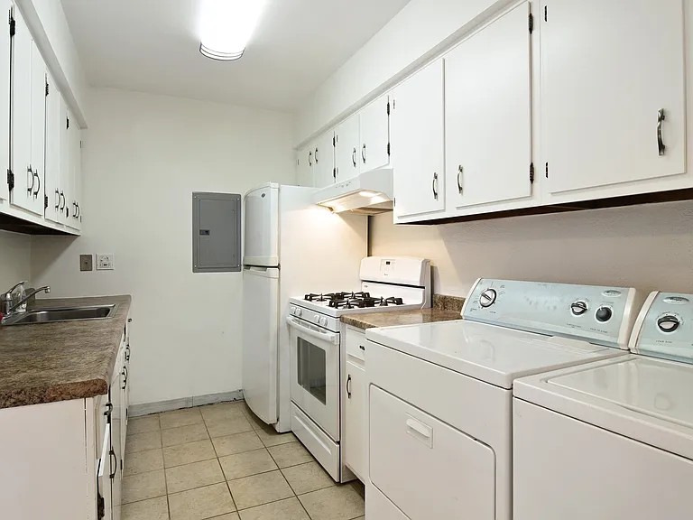 1436 Quaker Ln #162-A — Photo 4