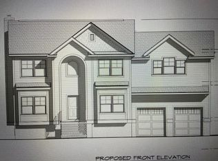 15 Summit Rd, Parsippany, NJ 07054