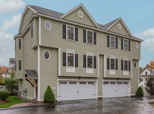 126 Smith St UNIT 2, Lowell, MA 01851