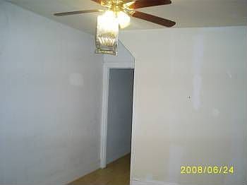 2nd image of 605 S 10th St
