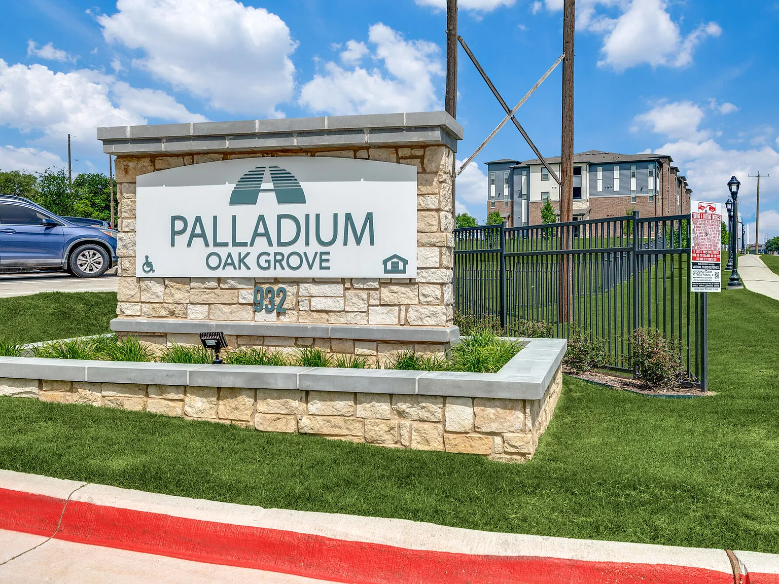Palladium Oak Grove — Photo 3