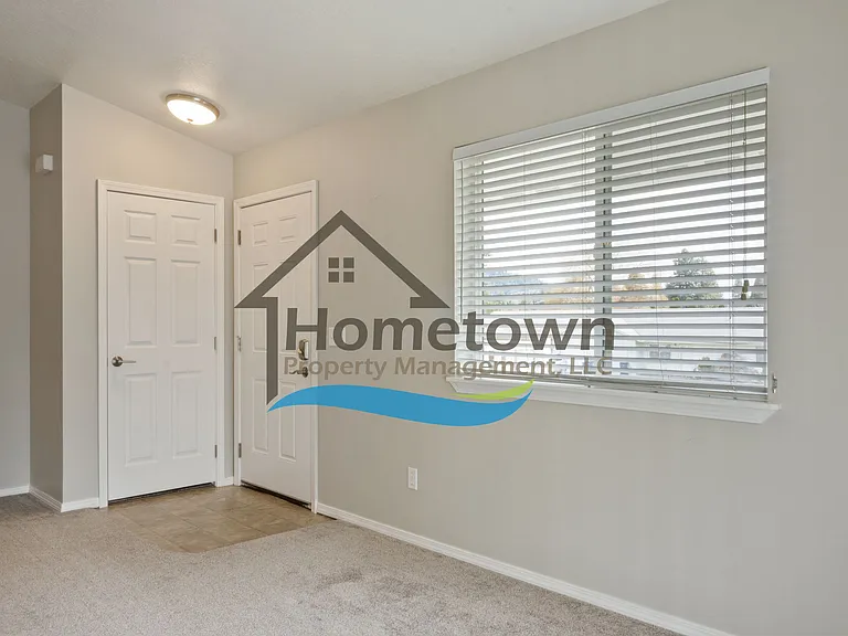 723-1 E Whispering Pines Ln — Photo 7