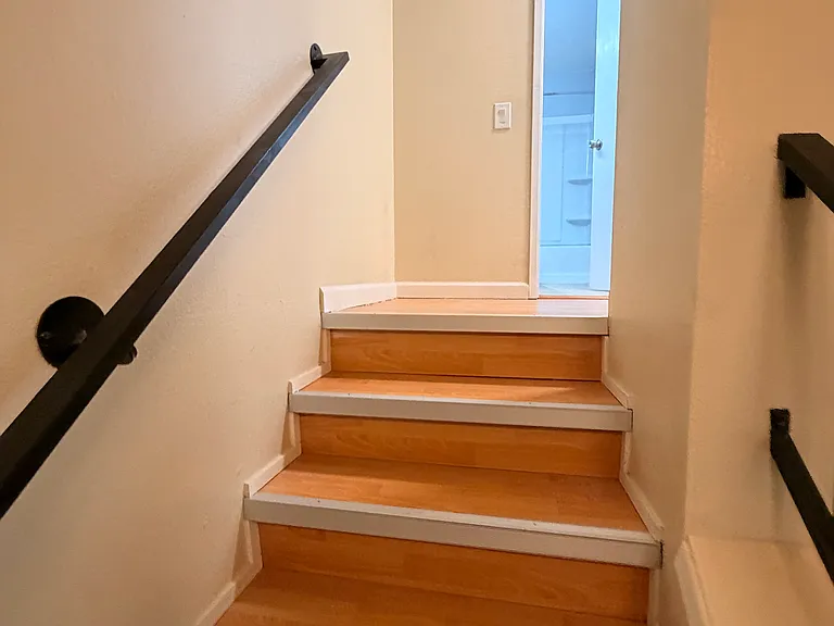 5044 Bridgepointe Pl — Photo 6