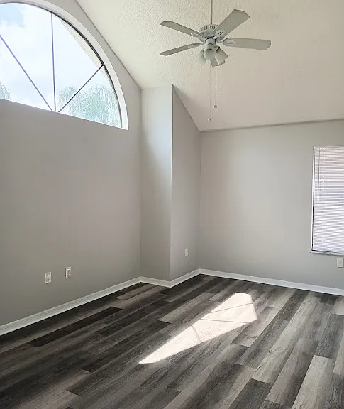 2931 Rio Grande Trl — Photo 3