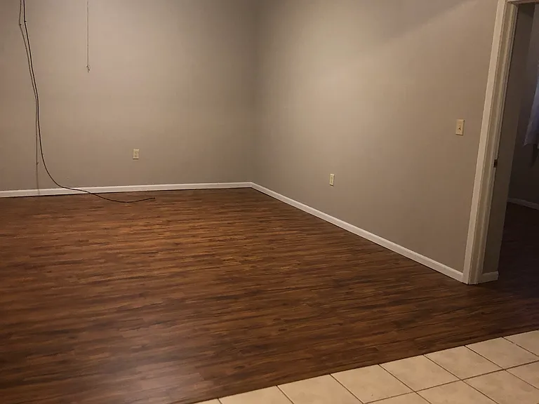 204 E 4th St #210 — Photo 11