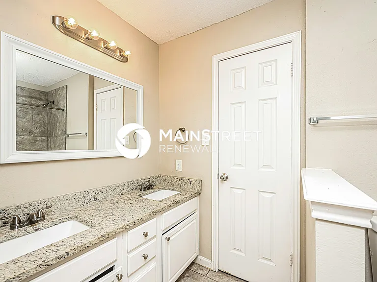 Main Bathroom