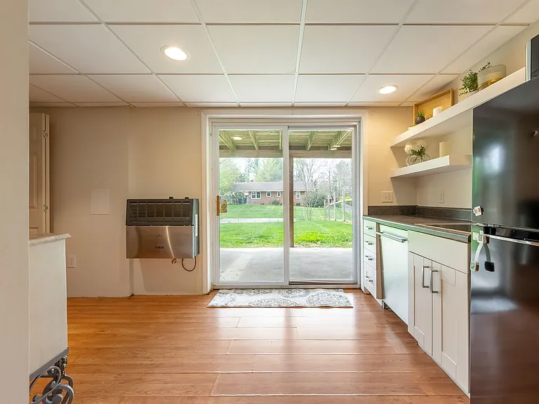 1005 Glade Rd — Photo 51