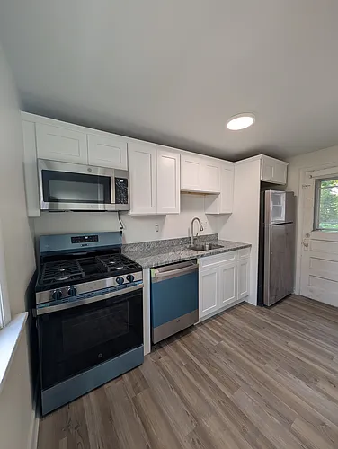 500 Fordham Ave #2 Photo 1