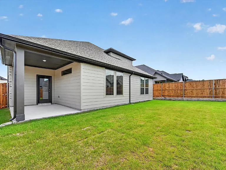 5722 Rushing River Way — Photo 35