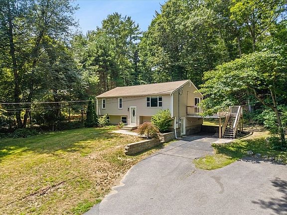 3rd image of 877 Federal Furnace Rd