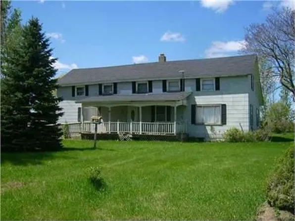 5977 Essex Center Rd, Saint Johns, MI 48879