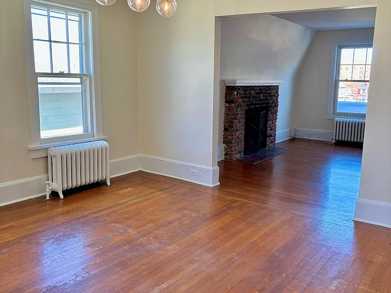 50 Eastern Ave #3 — Photo 4