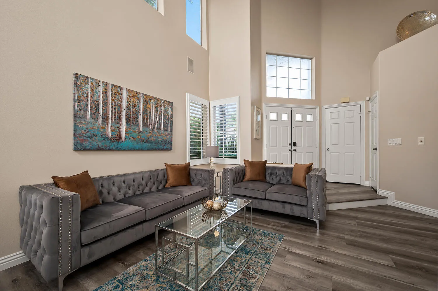 4 bed, 2.5 bath, 2224 sqft, $10,500 — Photo 4