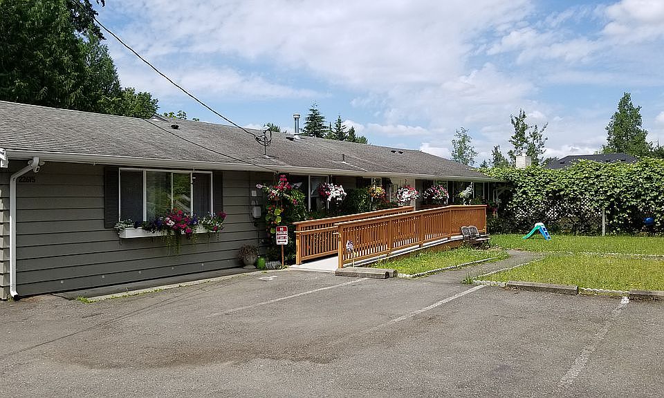 1st image of 22615 100th Ave SE