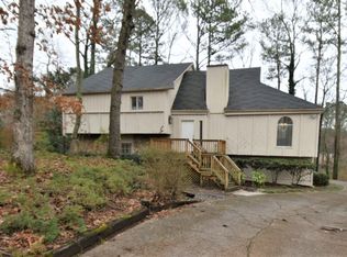 2157 W Carlyle Ct, Marietta, GA 30062