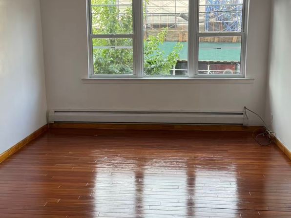 (undisclosed Address)