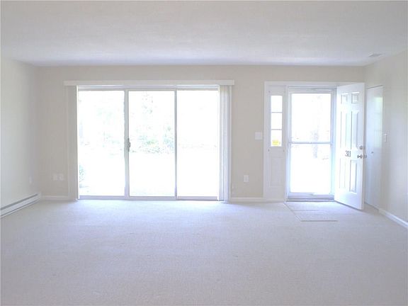 5th image of 311 Chatham Cir Unit 311