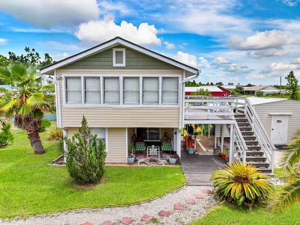 412 California Dr, Mexico Beach, FL 32456