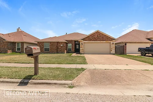 3618 Sapphire Ct Photo 1