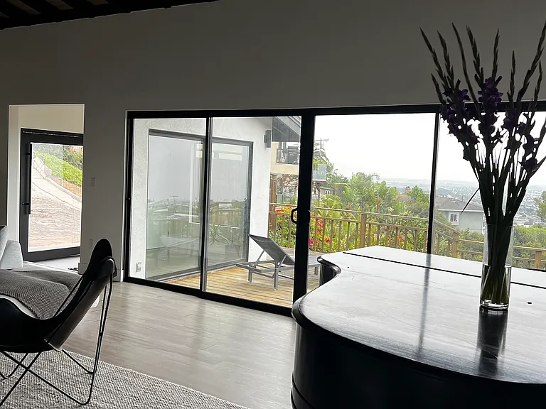 353 Mariposa Dr #H — Photo 24