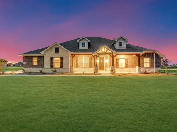 1345 Mohak Ln, Farmersville, TX 75442