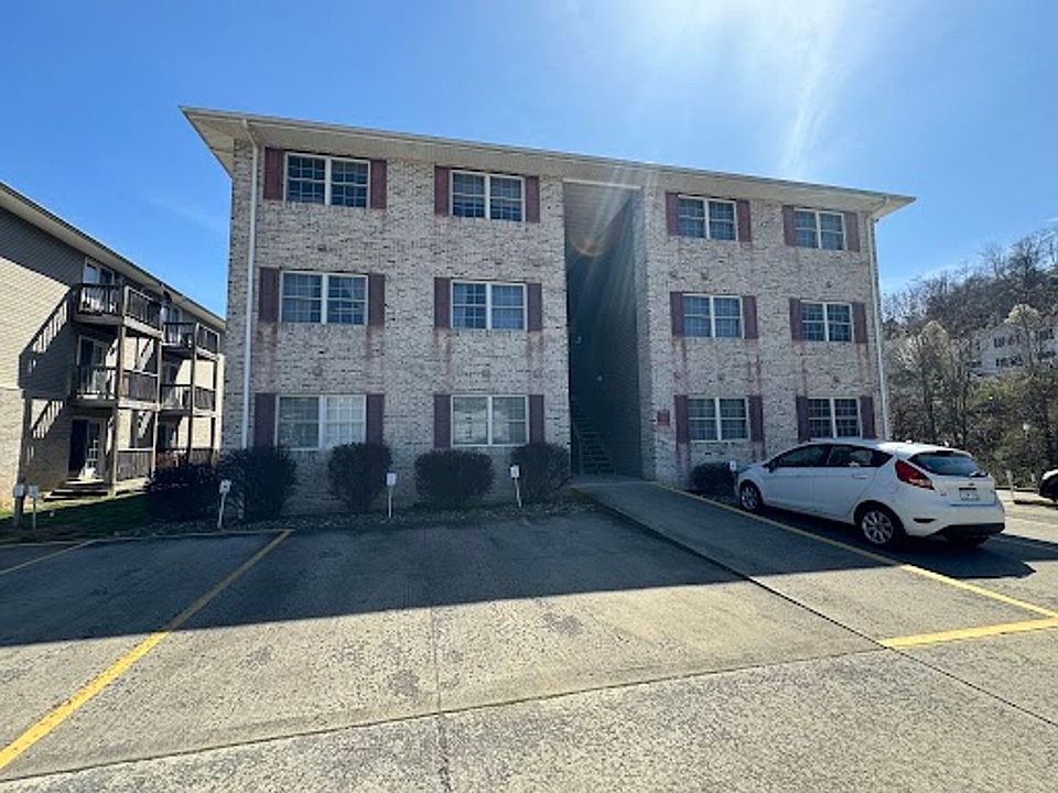 1st image of 513 Creekside Dr