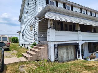 29 E Oak St, Tresckow, PA 18254
