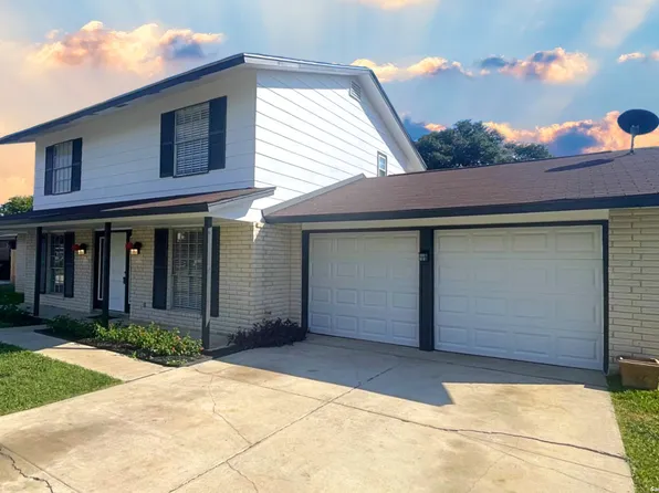5010 ROUND TABLE DR, San Antonio, TX 78218