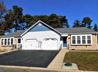 2 Greenwood Ln #B, Whiting, NJ